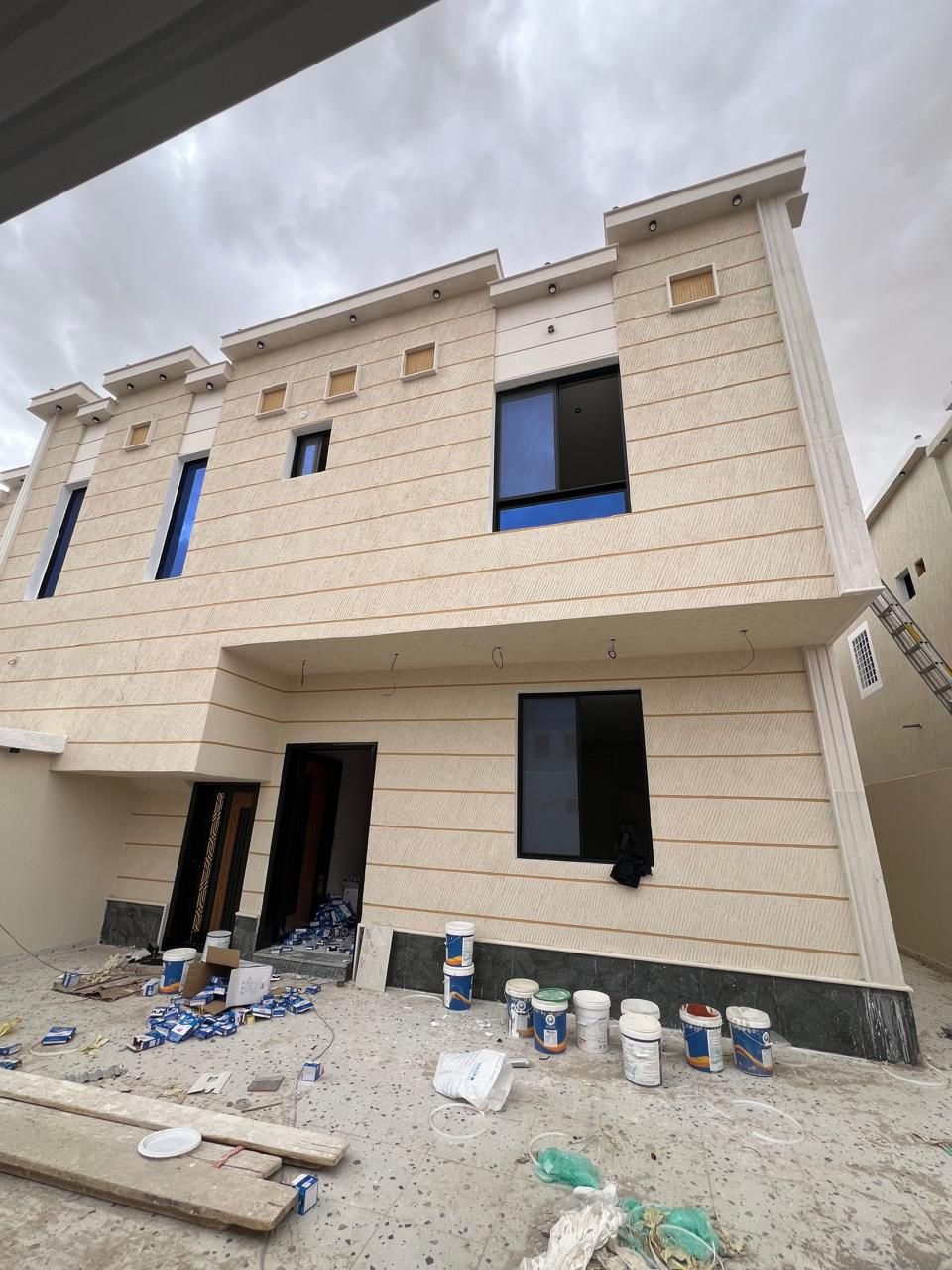 ديكورات حسب الطلب بجدة - صورة تنفيذ واقعية في جدة